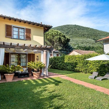 B&B La Rondine Tra Pisa E Lucca San Giuliano Terme Luaran gambar