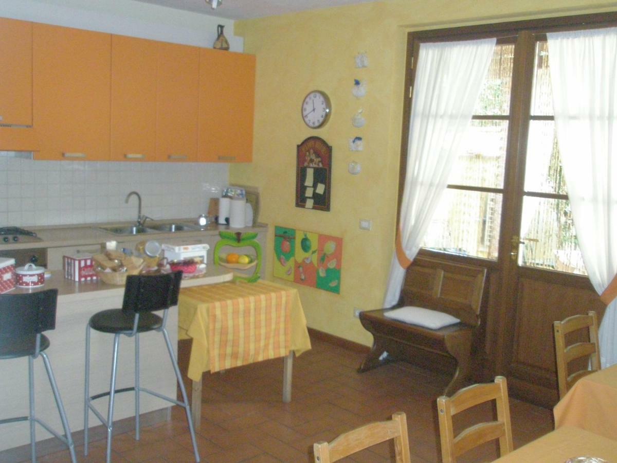 B&B La Rondine Tra Pisa E Lucca San Giuliano Terme Luaran gambar