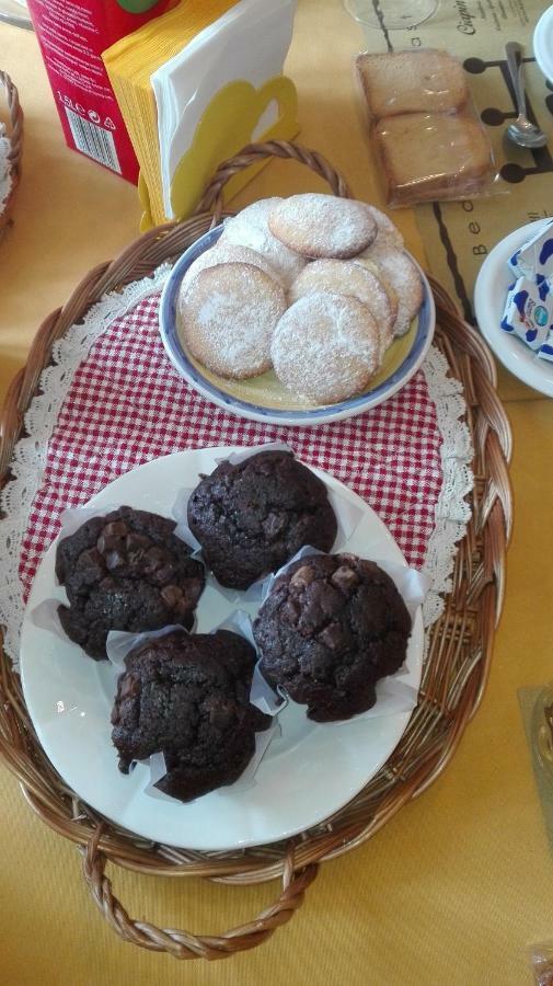 B&B La Rondine Tra Pisa E Lucca San Giuliano Terme Luaran gambar