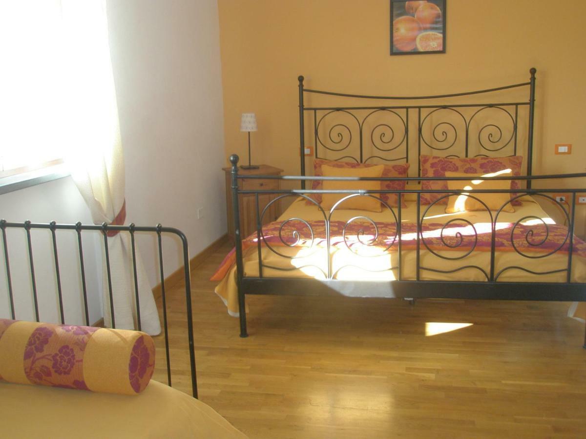 B&B La Rondine Tra Pisa E Lucca San Giuliano Terme Luaran gambar